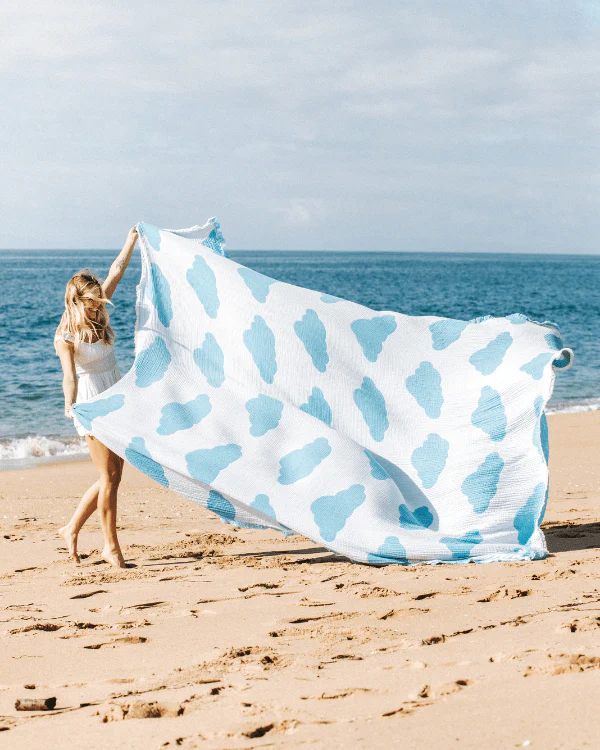 Clouds - PARTY BLANKET™ - Image 5