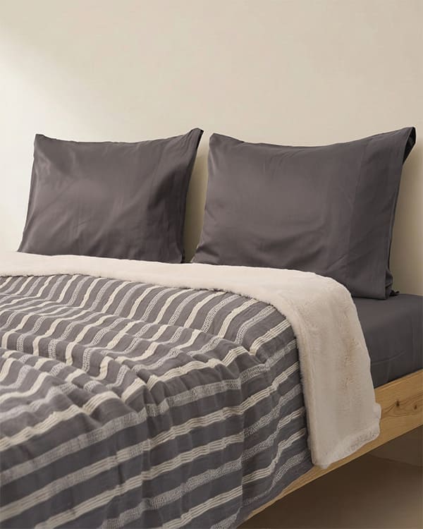 Cozy Texture Plush Blanket - Steel Grey - Image 2