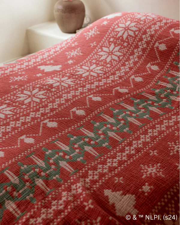 Elf Fair Isle  - PARTY BLANKET™ - Image 5
