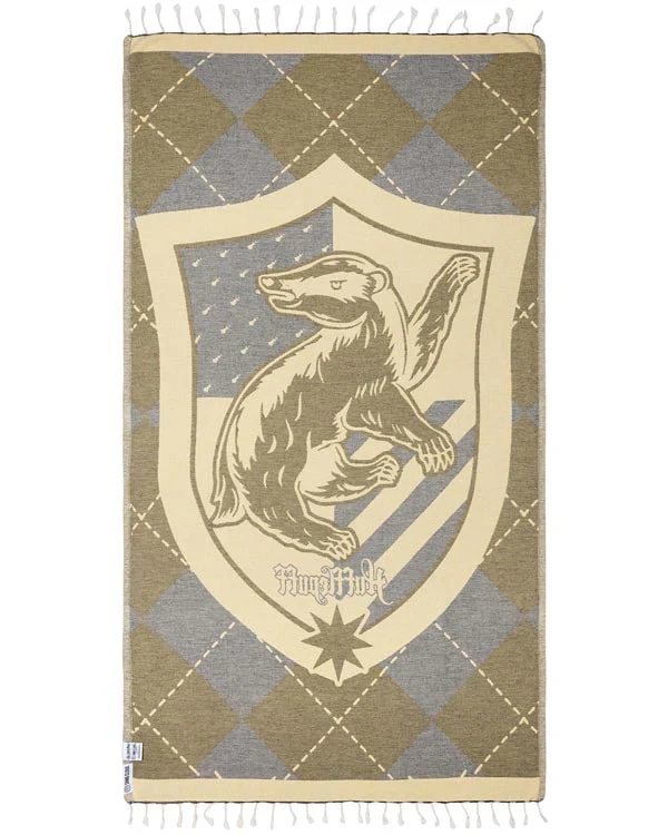 Hufflepuff™ Towel - Image 3
