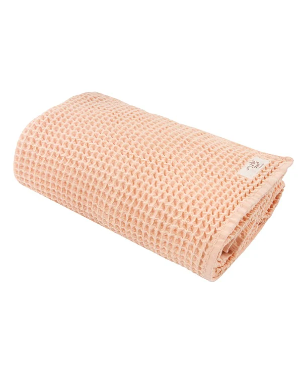 Little Fishies Waffle Blanket - Peach Fuzz - Image 9